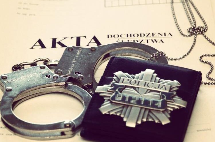 Podejrzenia wobec policjanta. Śledztwo w toku